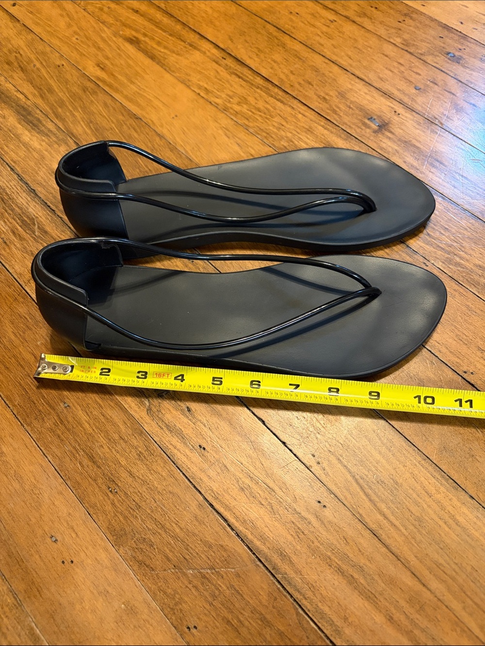 Ipanema Black Minimal Double-Strap Flat Sandals - Picture 6 of 7